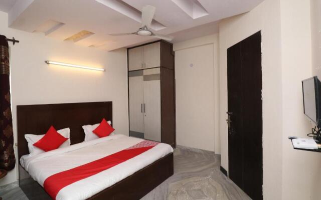 Fountain Hotel by OYO  Rooms