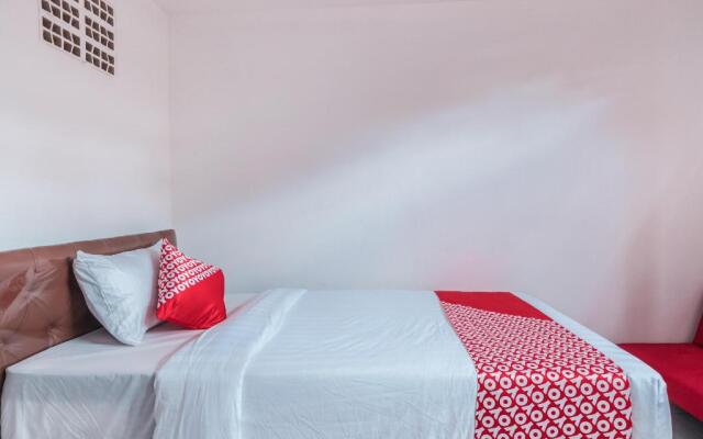 OYO 947 Angel Home Stay Syariah