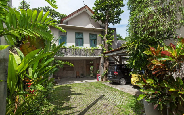 Villa Liang by Nagisa Bali
