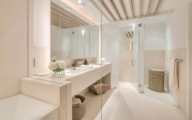 Ocean View Private Residence - 1007