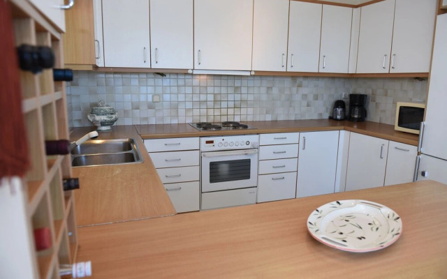 Top Floor With Stunning 360 View