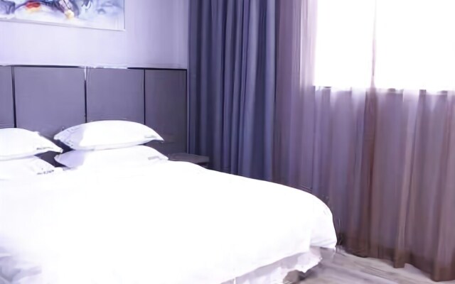 Hi Inn Ningde Wanda Plaza