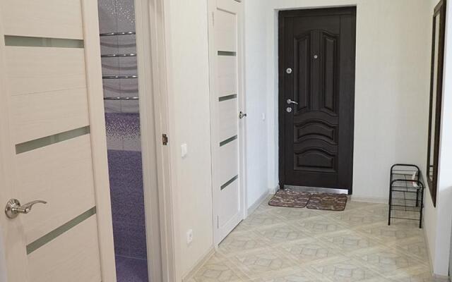 Диван и Чемодан на ул. Галущака, 15