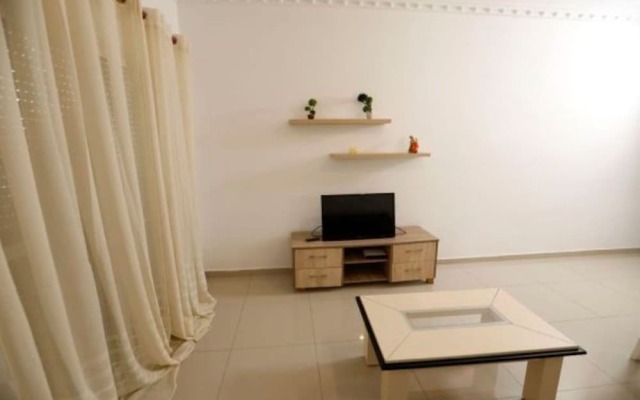 "sion Albania Saranda Apartment"