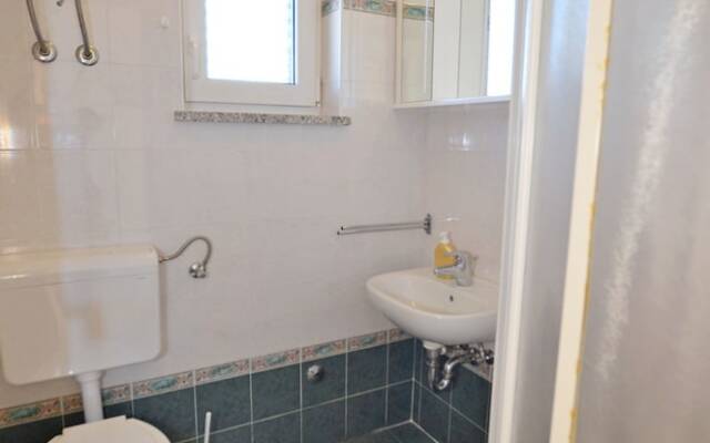 Apartment and Rooms Anton