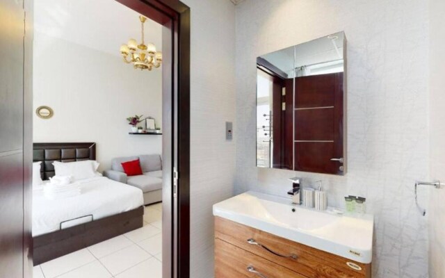 Beautiful Studio Apartment Near New Dubai Mall
