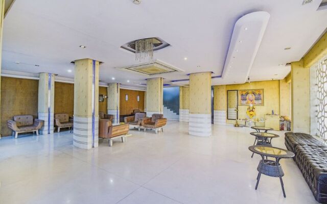 FabHotel Om Sai International