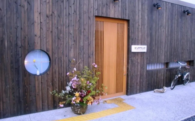 Bayside Square Kaike Hotel