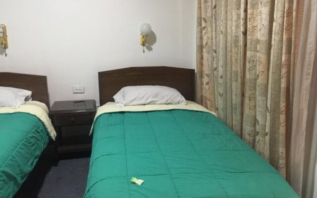 Copacabana Hostal