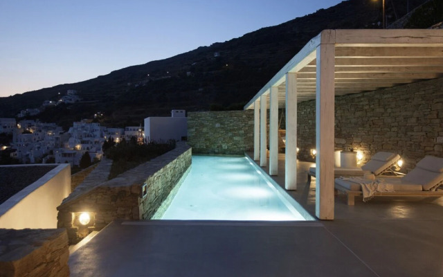 House G Y Kardiani Tinos Cyclades