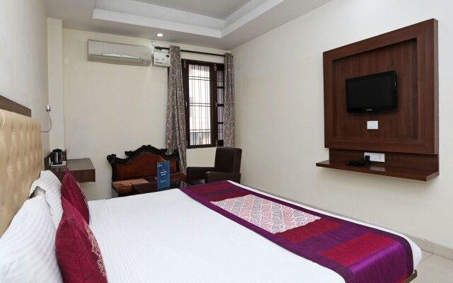 OYO 12270 Hotel Shobla Royale