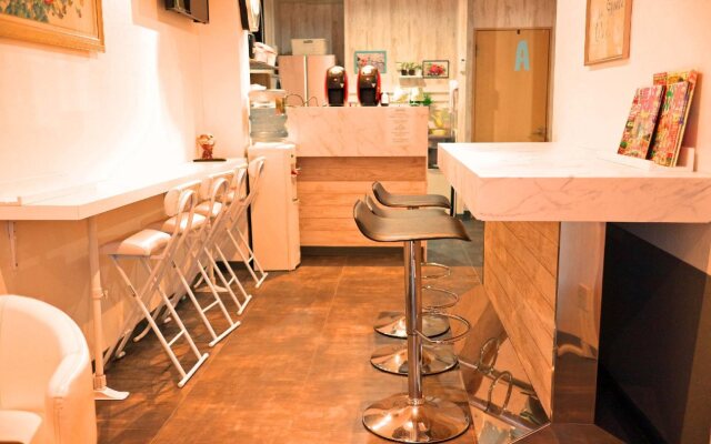 Stay Miya - Hostel