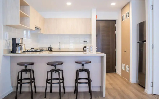 w Fantastic 1BR w Modern Balcony in San Isidro