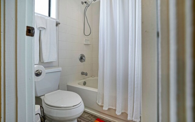 Sealodge H5 2 Bedroom Condo