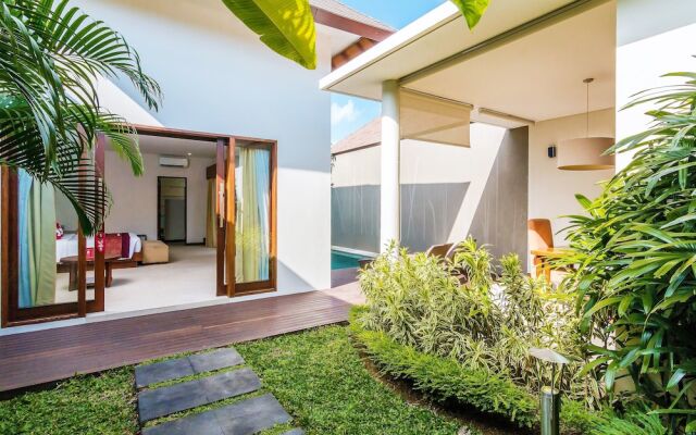 ZEN Premium Umalas Bumbak Villa