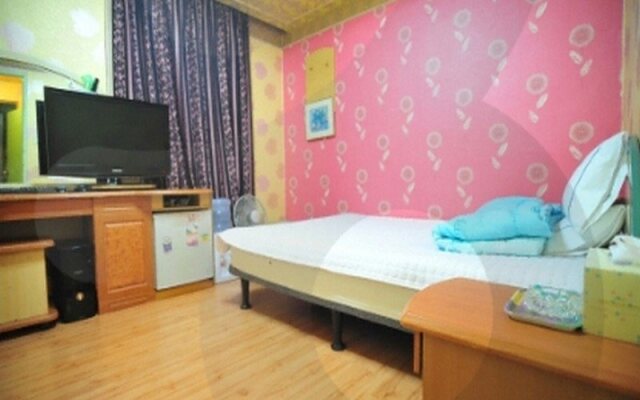Dongrae Oncheon Hotel