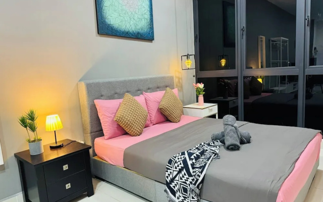 CoreSoho Suite by BKAstaycation KotaWarisan Sepang KLIA Airport, Free WiFi