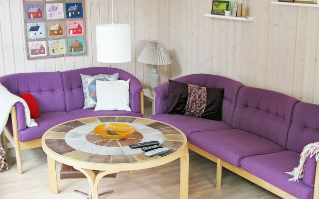Tranquil Holiday Home in Vinderup Close to sea