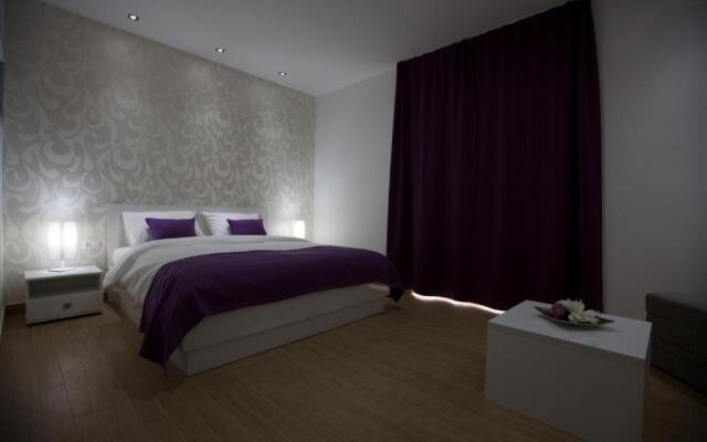 Rooms Ino
