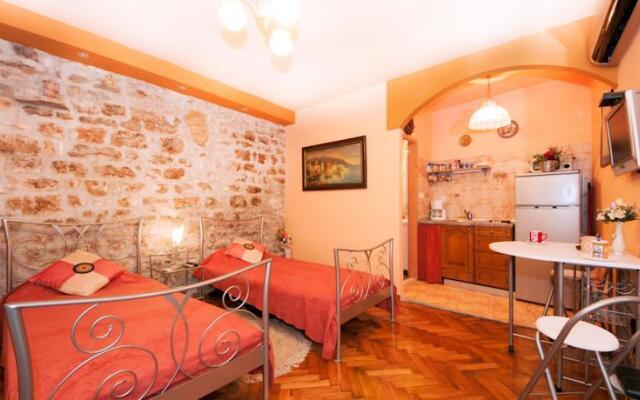 Pjaca Residence