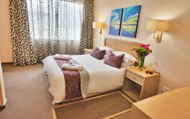 First Group Desert Rose