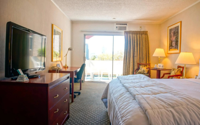 Days Inn San Diego Downtown Convention Center