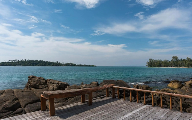 Captain Hook Resort
