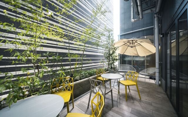 R Hotel Namba South