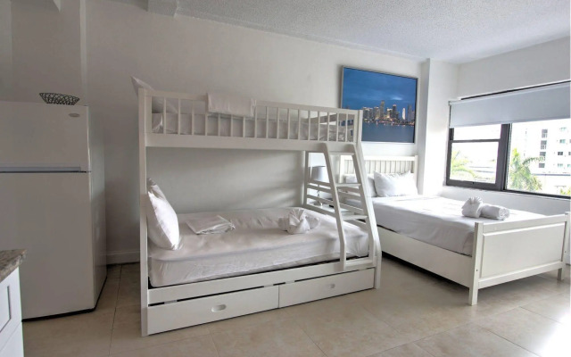 Deluxe Private Studios at the Casablanca