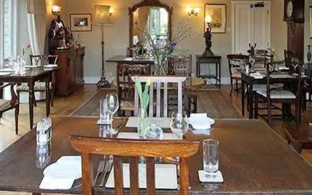 Munden House
