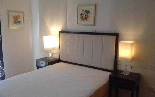 Lania Royal Oak Villa