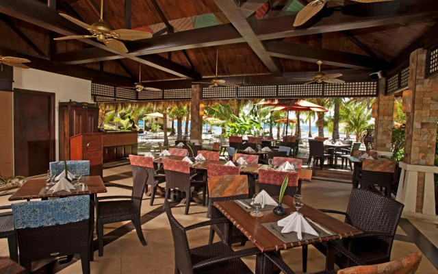 Costabella Tropical Beach Hotel