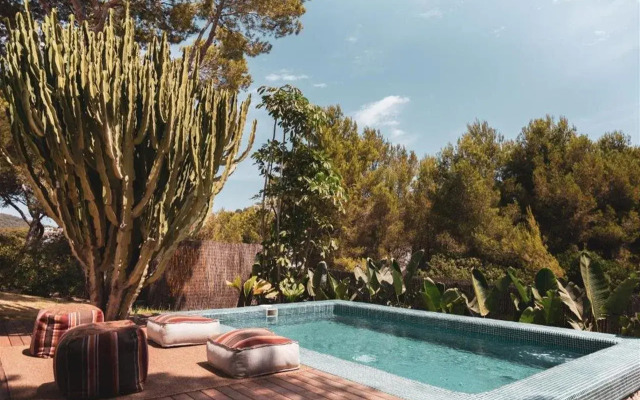 Destino Five Ibiza - 5-Star Grand Luxe Resort