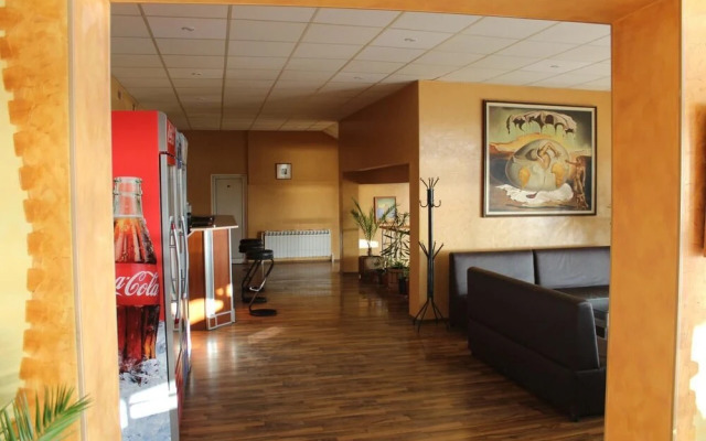 Hotel Noy