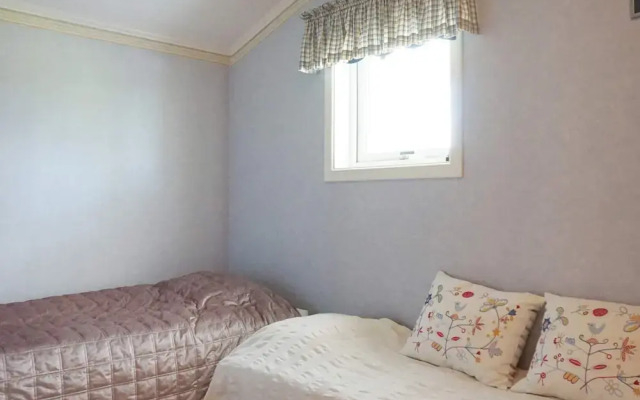 4 Star Holiday Home in Hamburgsund