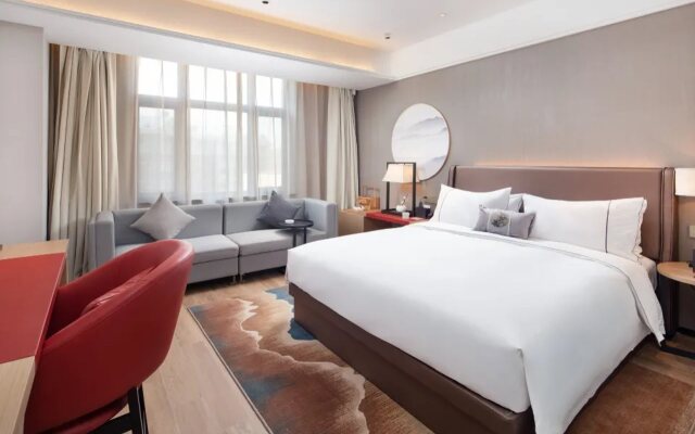 Echeng Hotel (Changchun Yiqi, West High-speed Railway Station)