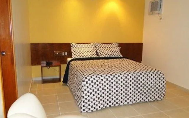 Rio Claro Hotel