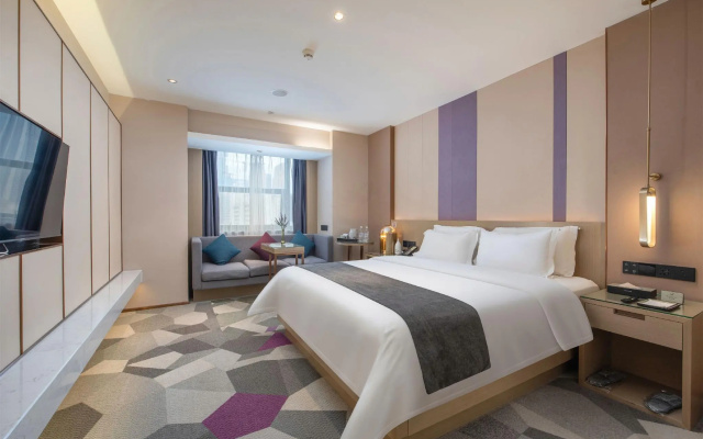 Lavande Hotel (Shenzhen Dongmen Shuibei Cuizhu Metro Station Branch)