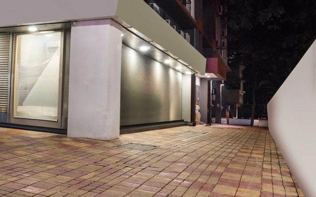 Elegant Urban Stays at Hadapsar Pune