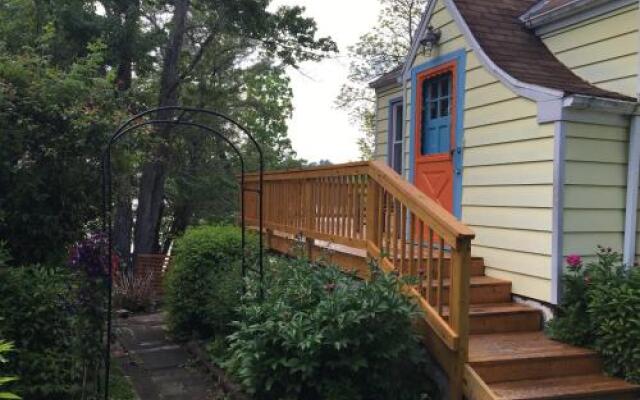 Sturgeon Pool Lake House