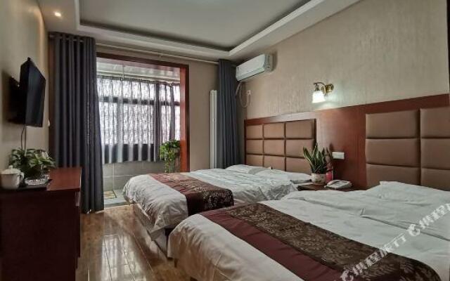 OYO xianyang seven jubilee express hotel