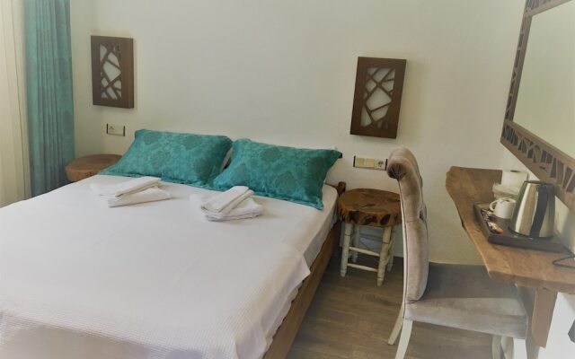 Ceneviz Hotel
