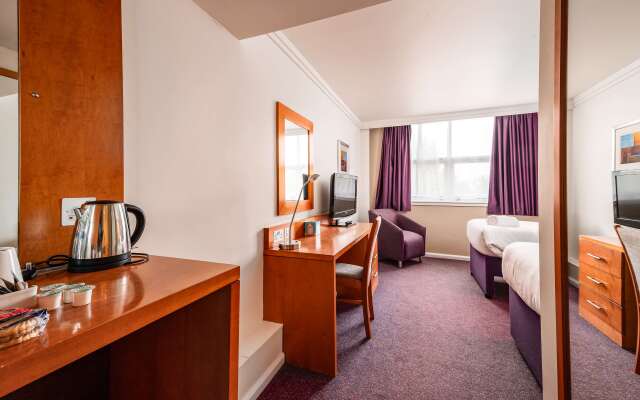 Milestone Peterborough Hotel A1M, Sure Hotel Collection