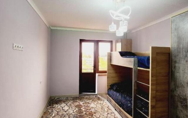 Newly renovated apartment , great location