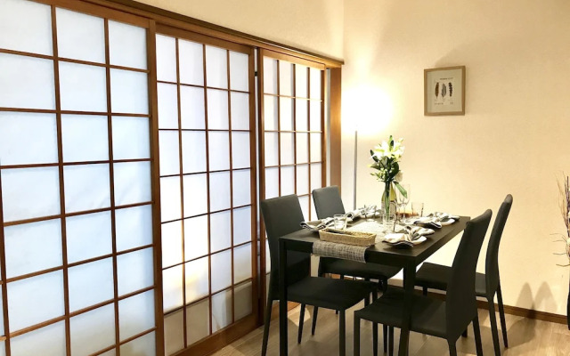 Tengachaya House