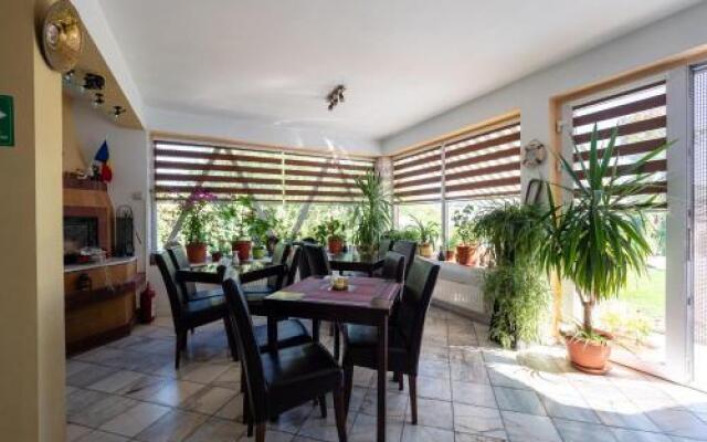 Pension Motanul Galanton