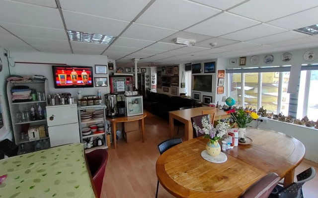 Plymouth Backpackers Hotel