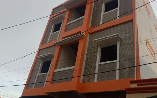 SPOT ON 2831 Pondok Orange Family