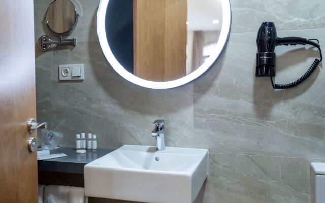 Torreluz Suites Apartamentos