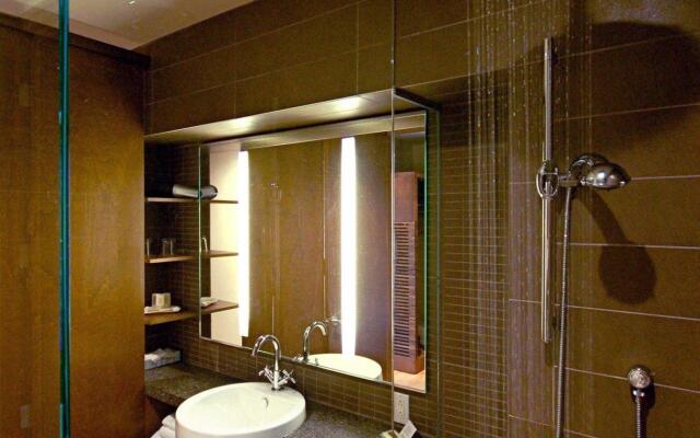 Hotel 71 by Preferred Hotels & Resorts